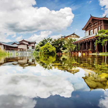 Lijiang Jinmao Wutong Boutique Hotel Baisha エクステリア 写真