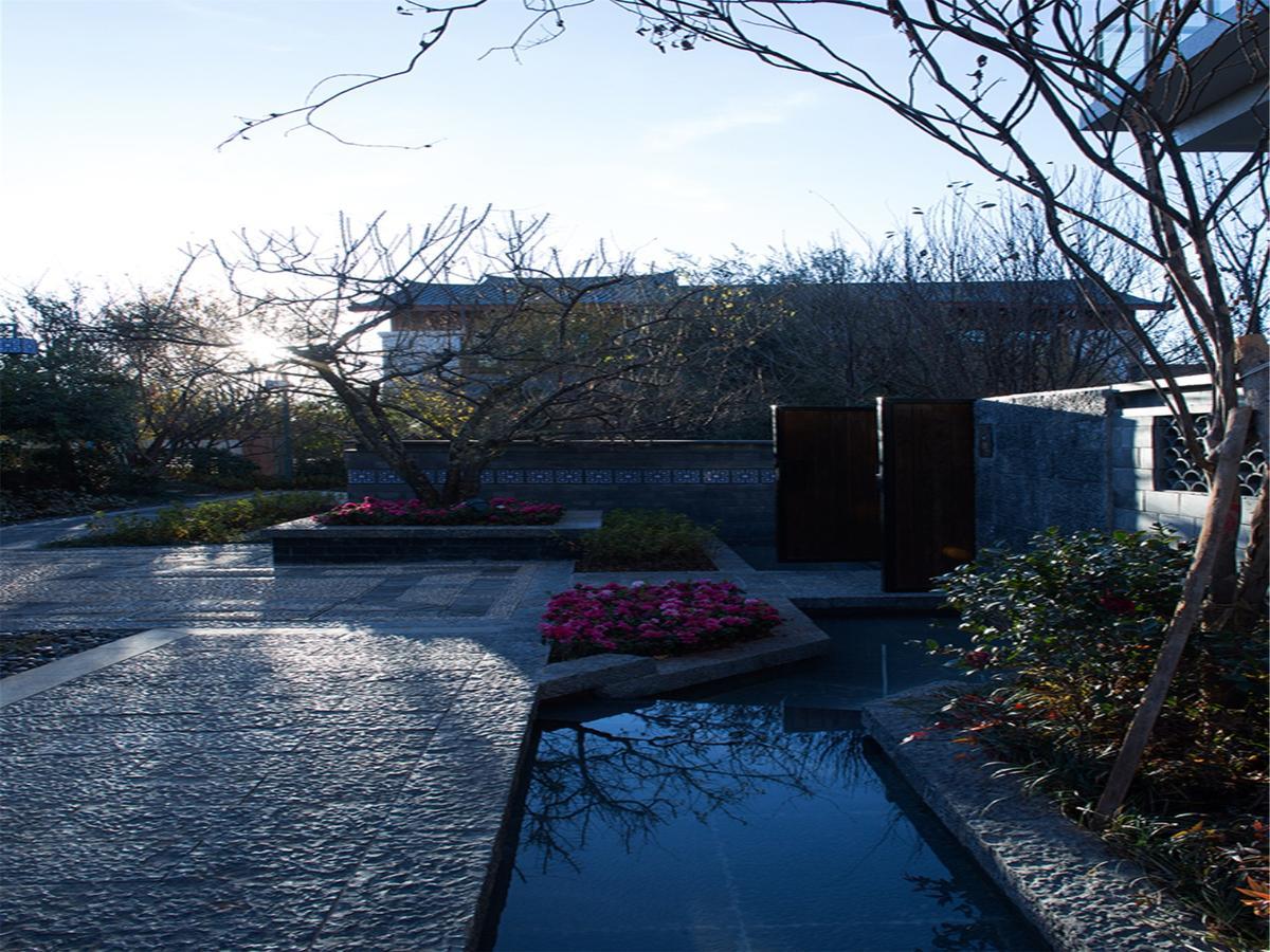 Lijiang Jinmao Wutong Boutique Hotel Baisha エクステリア 写真