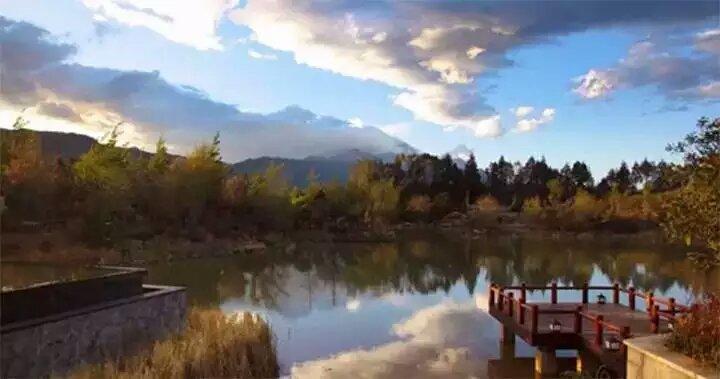 Lijiang Jinmao Wutong Boutique Hotel Baisha エクステリア 写真